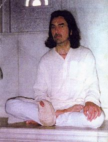 George Harrison chanting in Vrindavana ... click to enlarge
